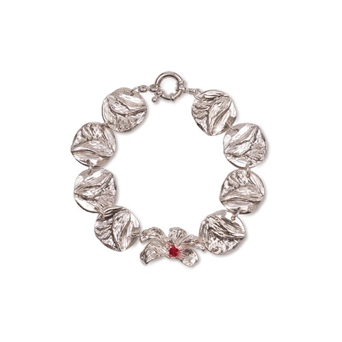 Flower link bracelet