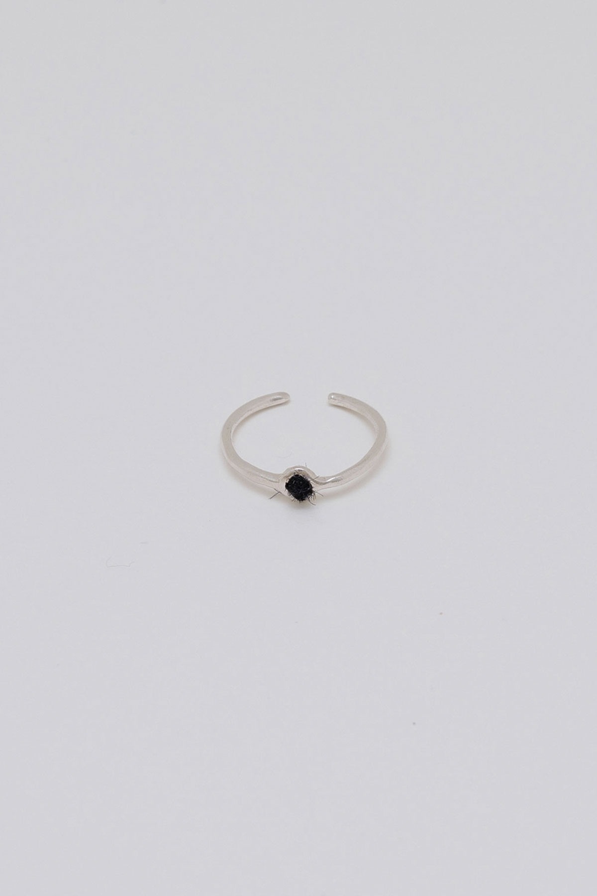 LINE TOE RING [SILVER]